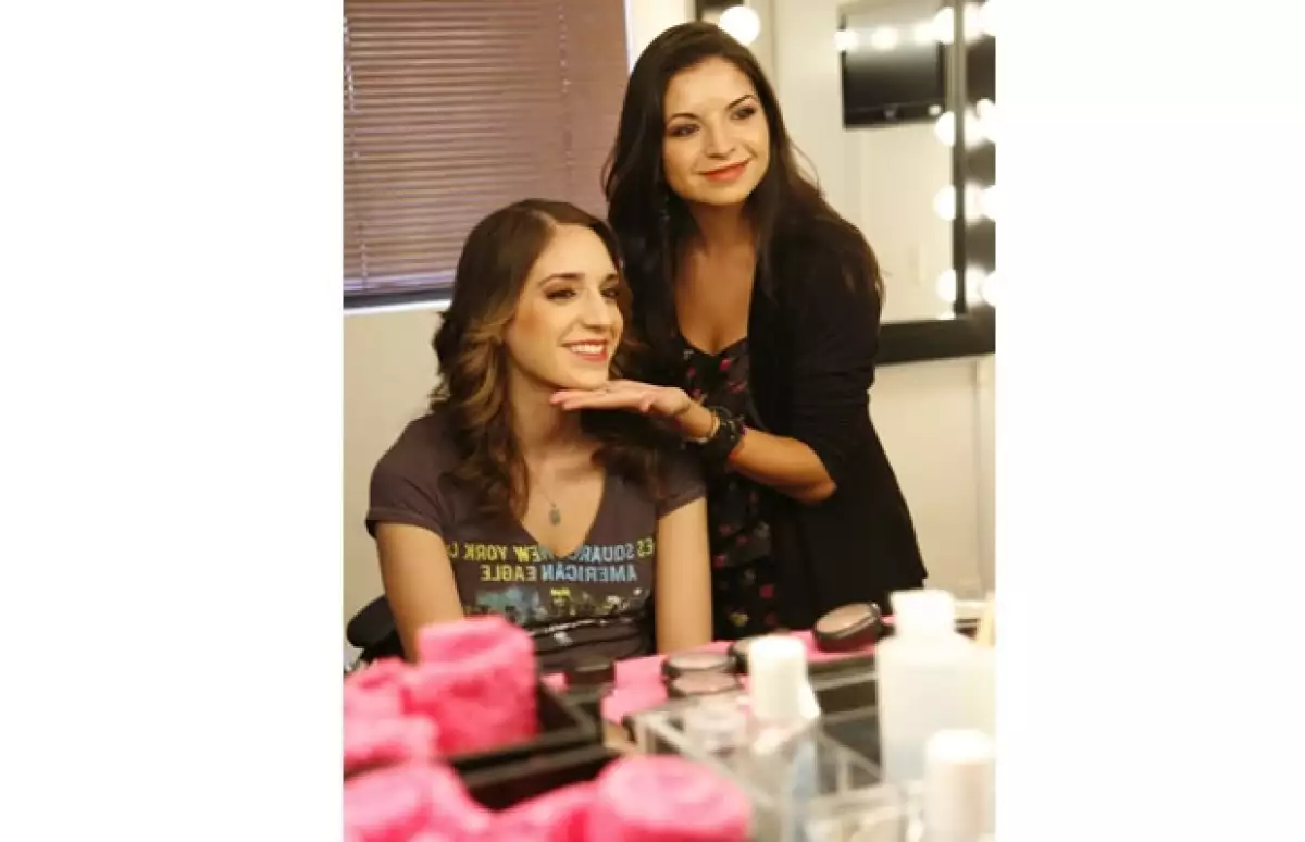 Sandra Bada, Ana Paula Llano y Stephanie Cotter estudiaron juntas en la universidad y formaron `Fashion Crew´. Nos cuentan su historia y comparten secretos de belleza para esta temporada.