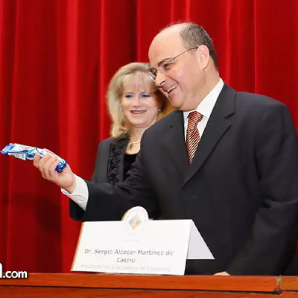 Sonia Barnetche y Sergio Alcocer