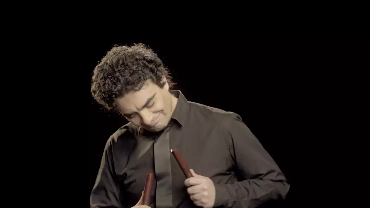 ROLANDO VILLAZÓN.jpg