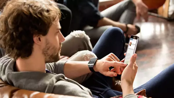 El Galaxy S5 cuenta con Download Booster, una innovadora tecnología Wi-Fi para aumentar la velocidad de datos mediante la unión de Wi-Fi y LTE simultáneamente.