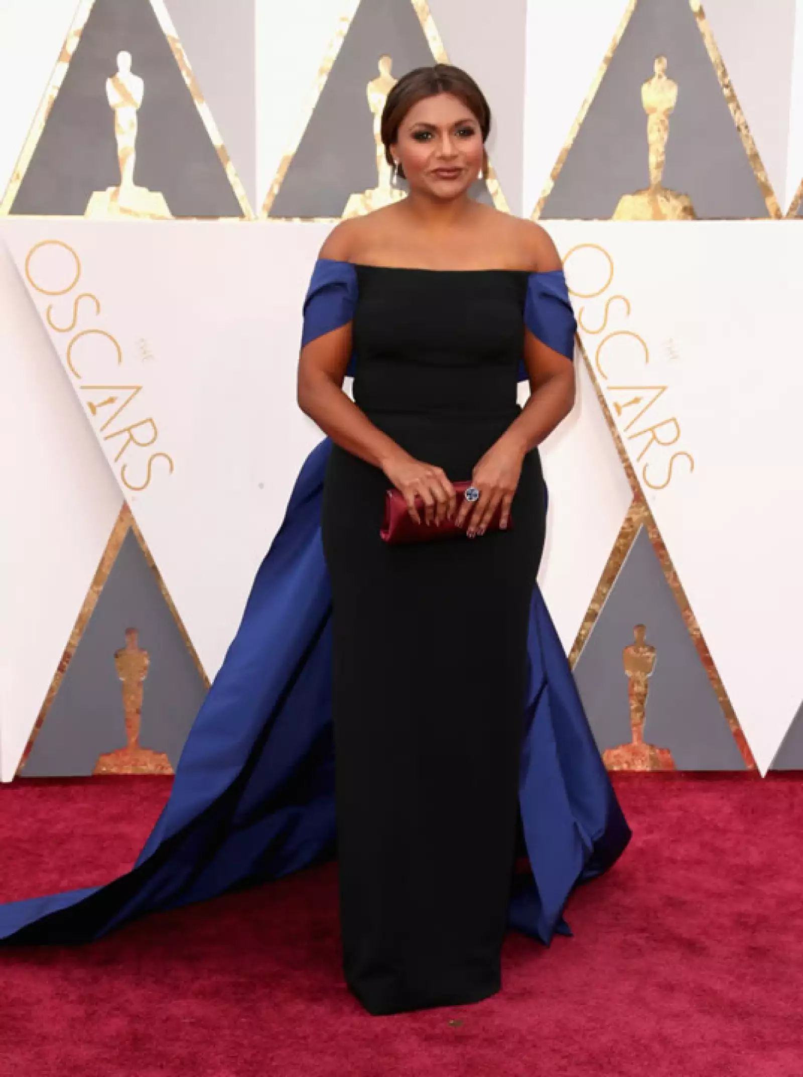 Mindy Kaling en Elizabeth Kennedy.