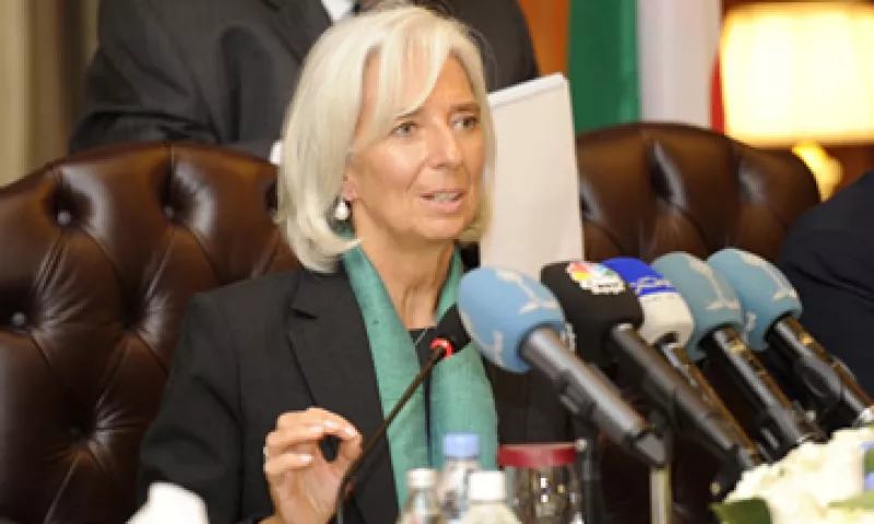 El primer acuerdo de la Línea de Crédito Flexible para México con el organismo liderado por Christine Lagarde -foto- fue aprobado en 2009. (Foto: Reuters)
