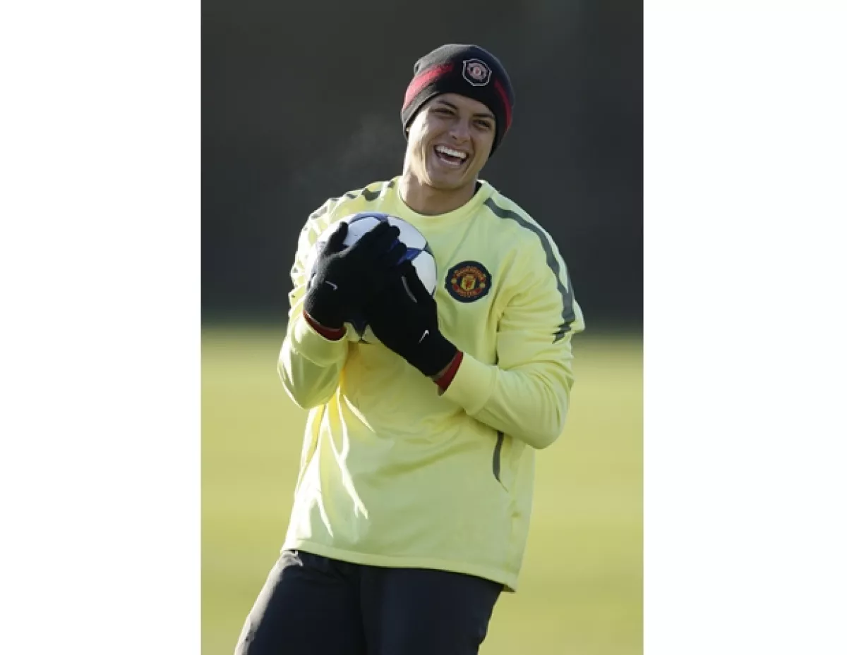 El jugador, quien cumple 23 años el miércoles, se divierte durante un entrenamiento.