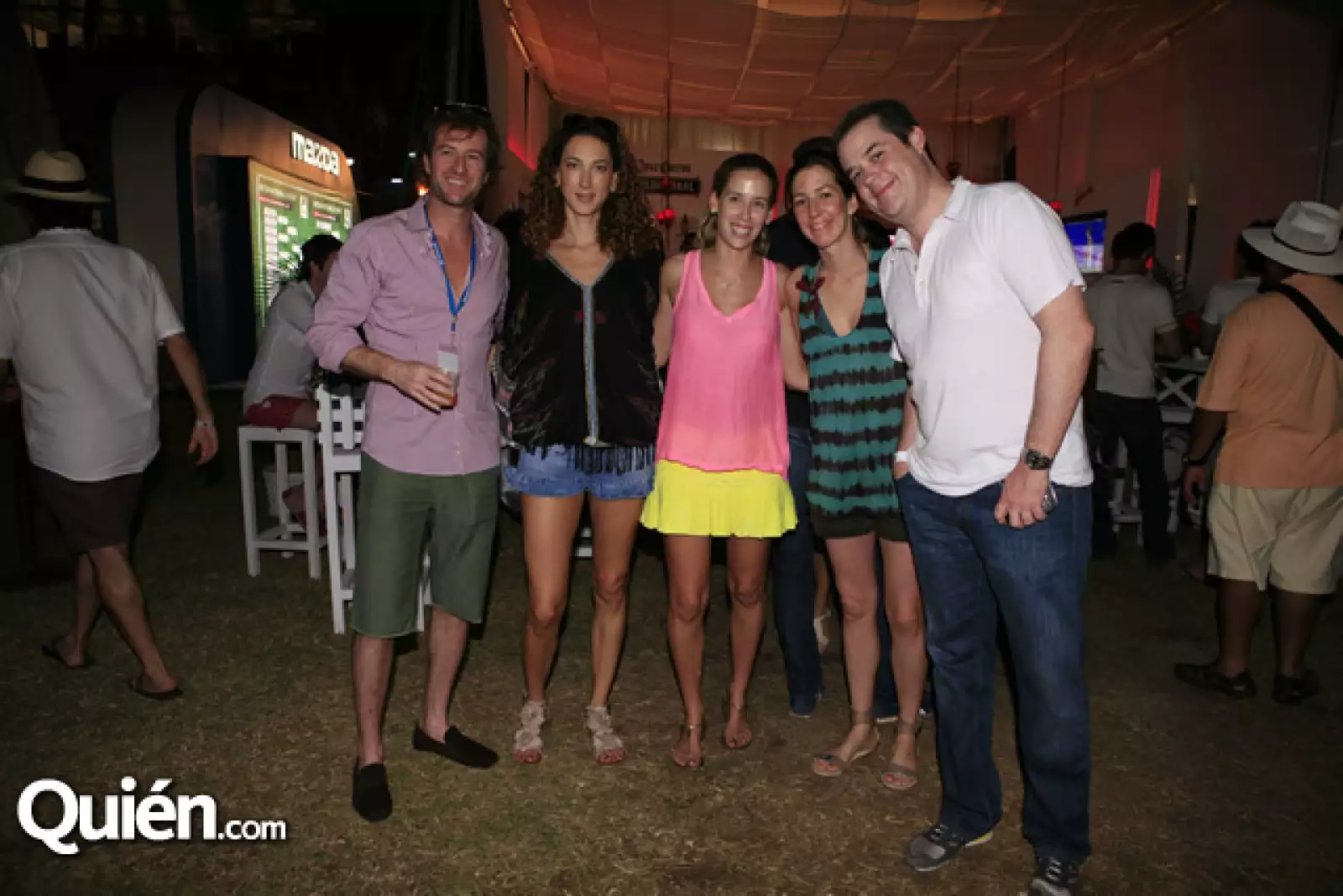 Javier Braun, Carla Aparicio, Priscilla Suinaga, Laura Laviada y Juan Domingo Beckmann