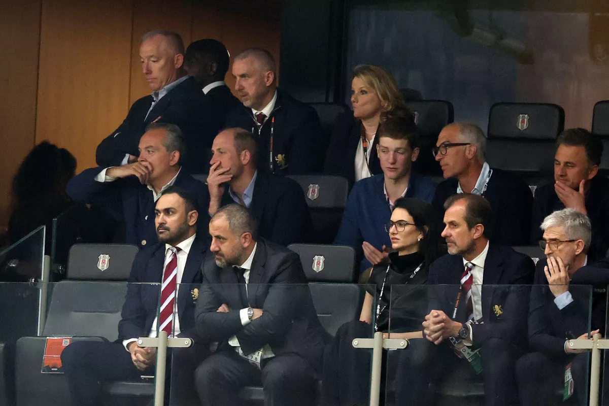 El príncipe William celebra el campeonato del equipo Aston Villa en la Europa League