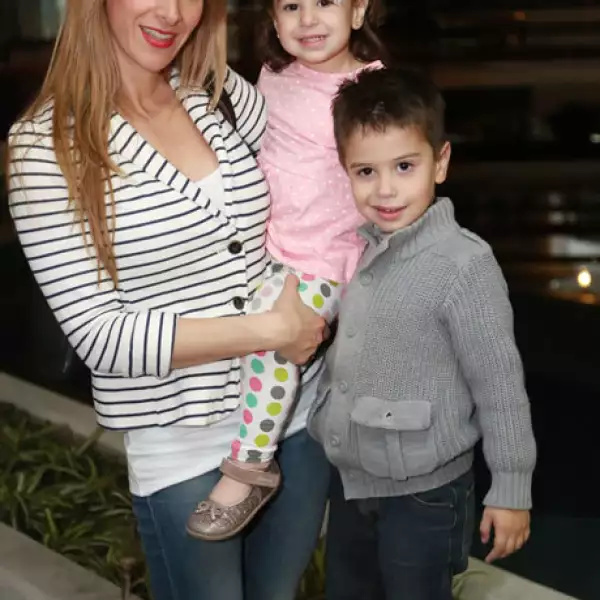 Juliana Arce,Beatriz Camiade,Regina Arce y Christopher Villa