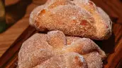 Pan de muerto Café Armel