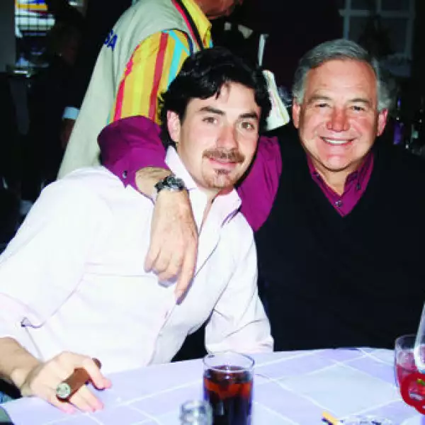 Juan José Salinas, Raúl Salinas