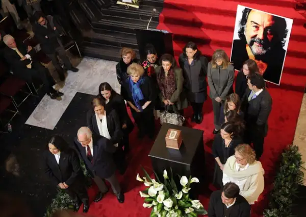 El evento estuvo abierto al público para que pudieran despedirse del reconocido actor.