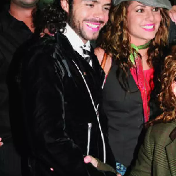 José María Torre, Bárbara Mori