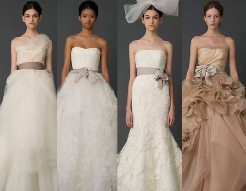 Vera Wang, Elie Saab, Monique Lhullier, Carolina Herrera y Oscar de la Renta son algunos de los grandes exponentes de atuendos nupciales.