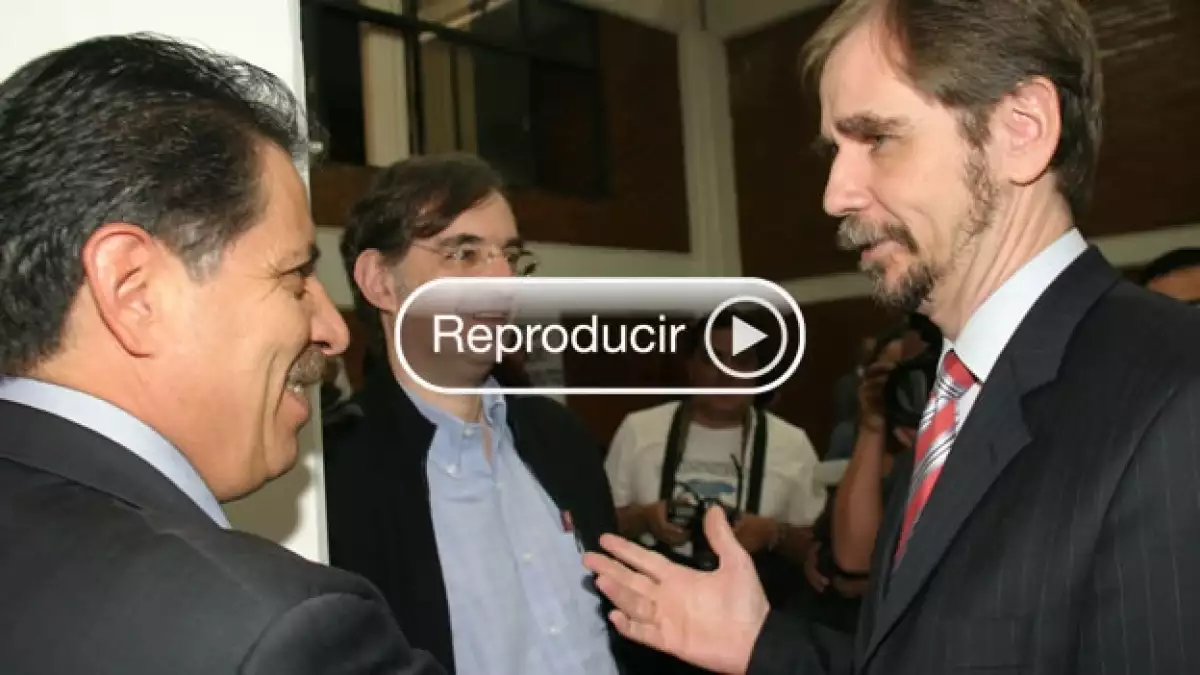 agustín basave video