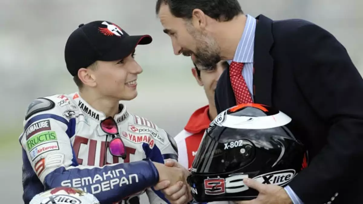 El piloto Jorge Lorenzo y el príncipe Felipe