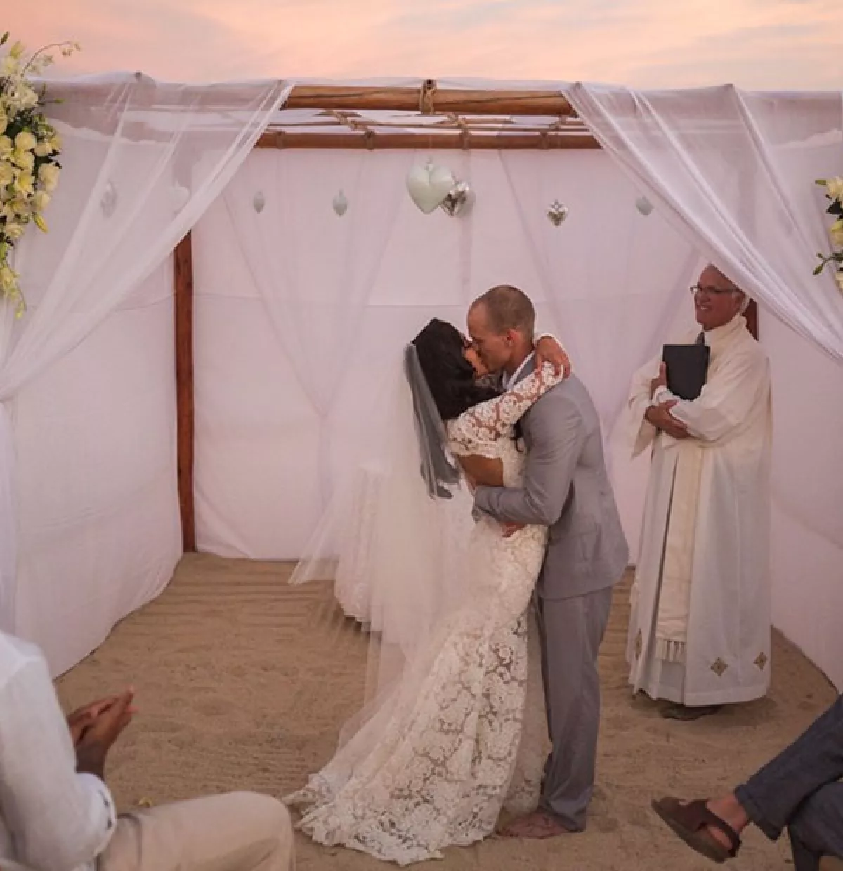 La actriz subió en San Valentín un throwback de su boda.