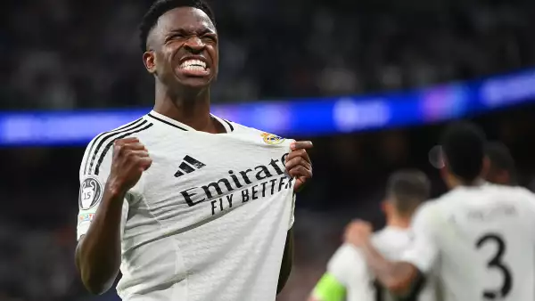 Vinicius se queda en el Real Madrid y lo renueva hasta 2032: todo lo que se sabe
