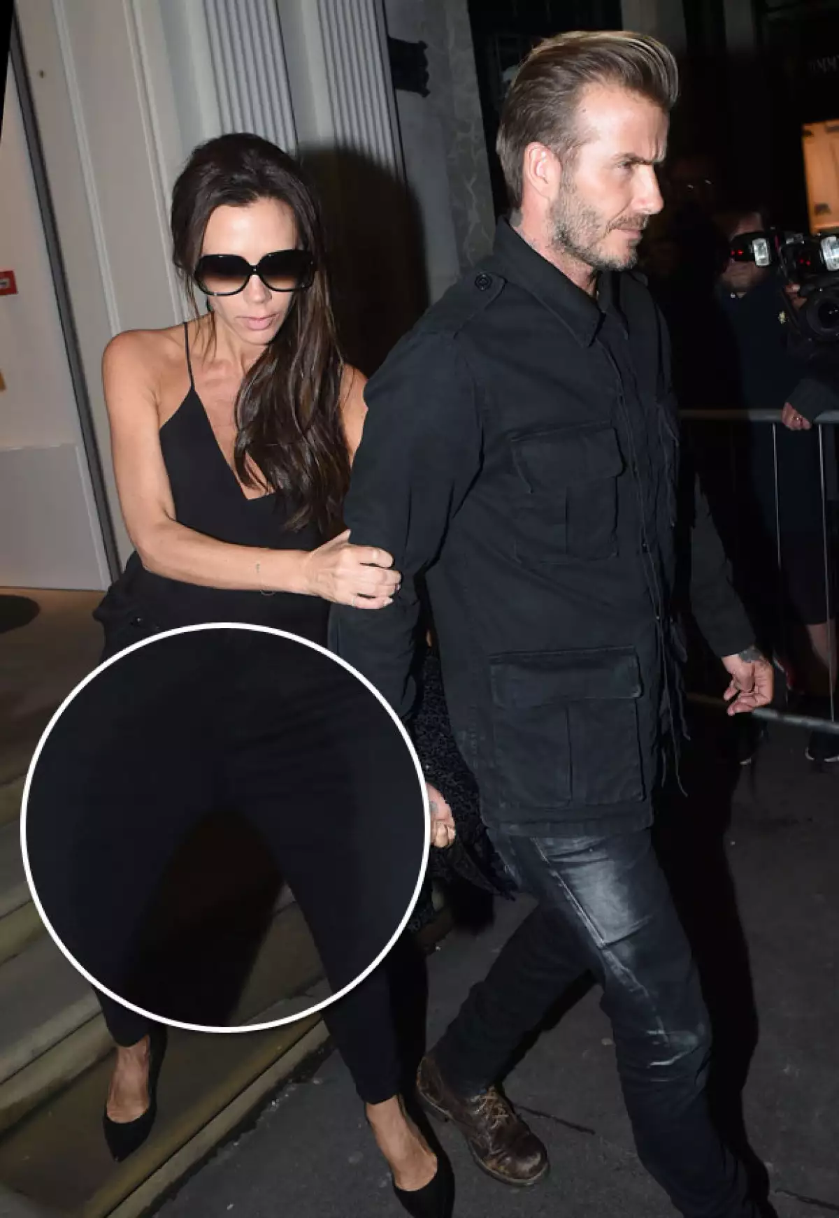 La diseñadora de modas y esposa de David Beckham tuvo que abandonar rápidamente la fiesta de aniversario de su tienda.