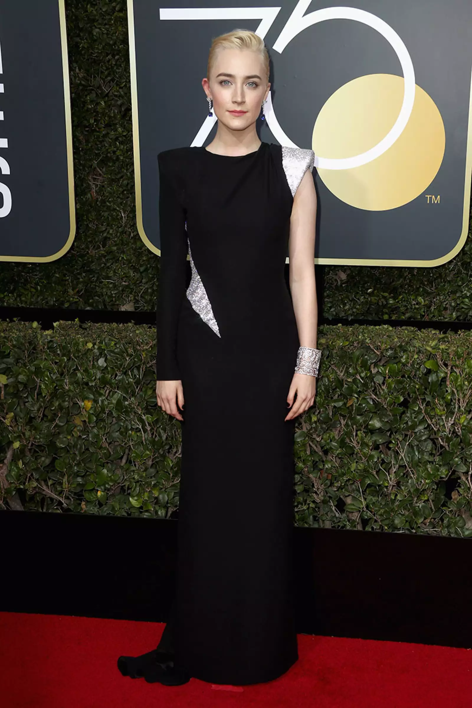 mejor-vestidas-golden-globes-6