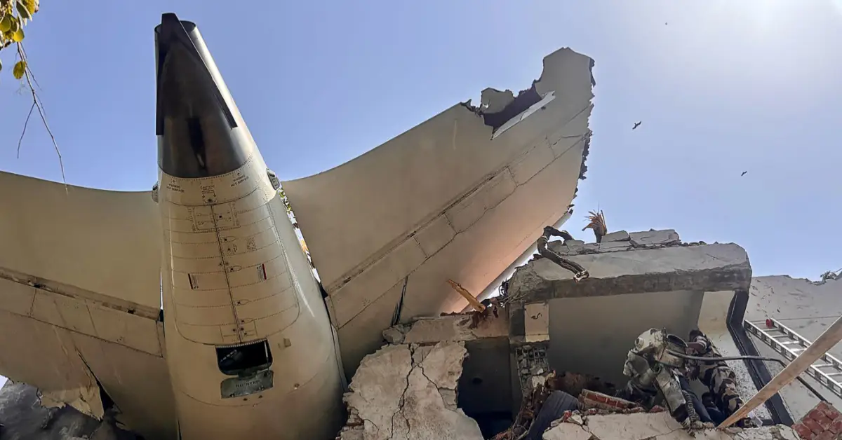 accidente-avion-air-india.jpg