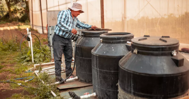 Vivienda para el Bienestar dará tinacos gratis en el Edomex: ¿quiénes podrán recibirlos?
