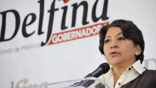 Candidata entre cuestionamientos