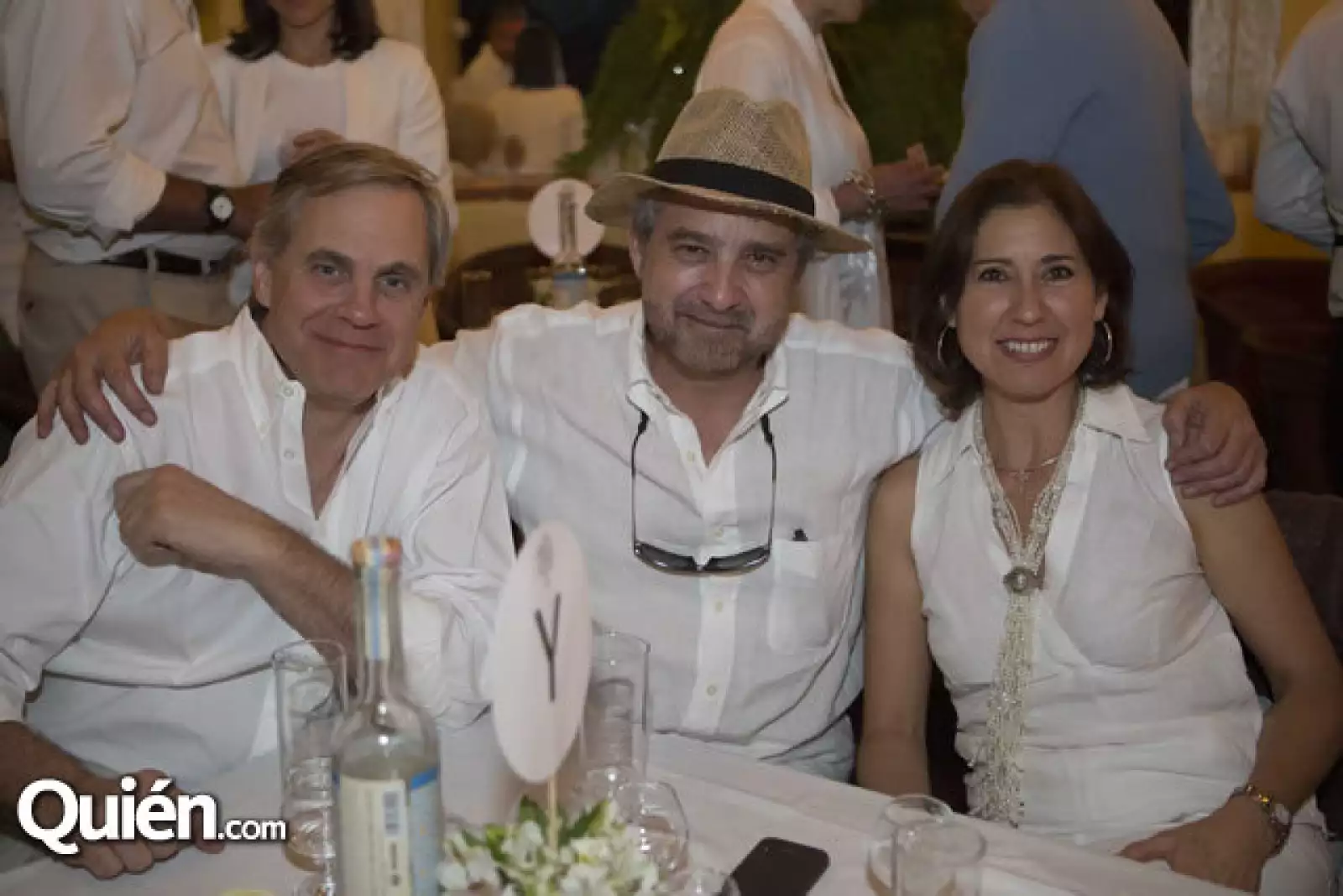 Tedie Esteve, Fabrizzio Seduchy y Alice Seduchy