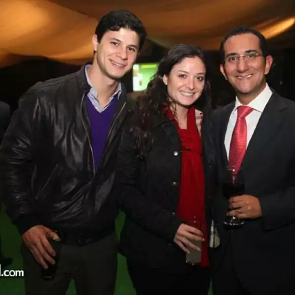 Carlos,Lorena De La Canal,Jorge Amondia