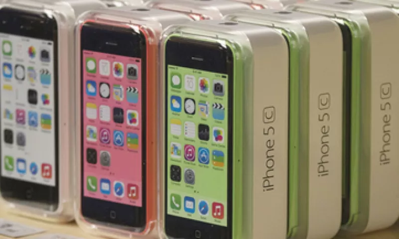 El inversor Cal Icahn compró 500 mdd más en acciones de la compañía. (Foto: Reuters)