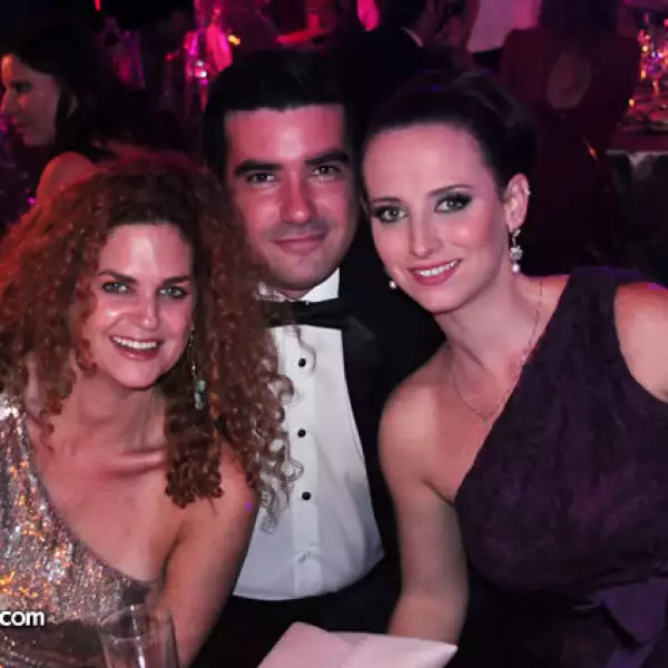 Bárbara Hernández,Alfonso Martínez y Romina Zambrano