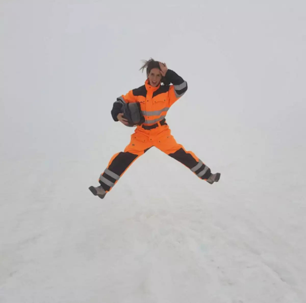 Claudia disfrutó del paisaje natural y gélido de este país.