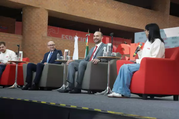 Samuel Behar, Alejandro Anaya, Luis Arriaga Valenzuela y Paulina Moreno.jpg