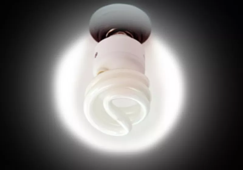 El programa Luz Sustentable permitirá ahorros de 1,632 MegaWatts de potencia y de 7.44 millones de barriles de petróleo equivalentes a seis días de refinación de gasolinas. (Foto: Photos to go)