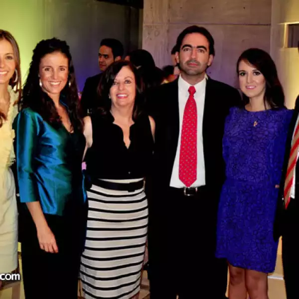 Lucía Govela, Mariana Govela, Beatriz Govela, Álvaro Govela, Paty Rosas y Rafael Govela