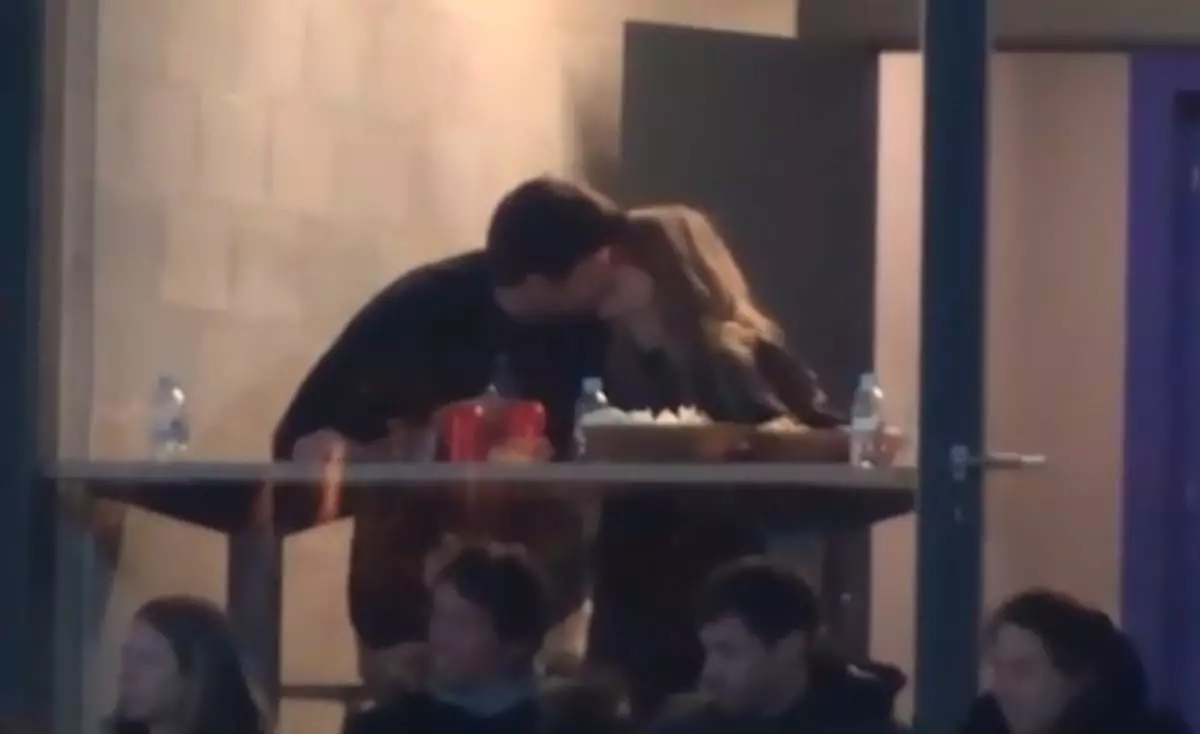 pique-clara-chia.jpg