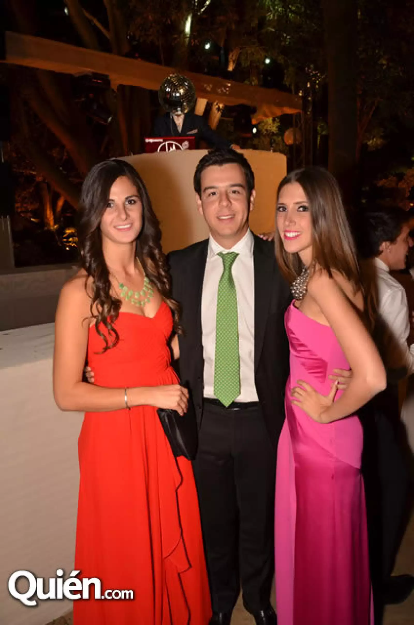 Ana Isa Corcuera,Pablo Mora,Luli Castillo