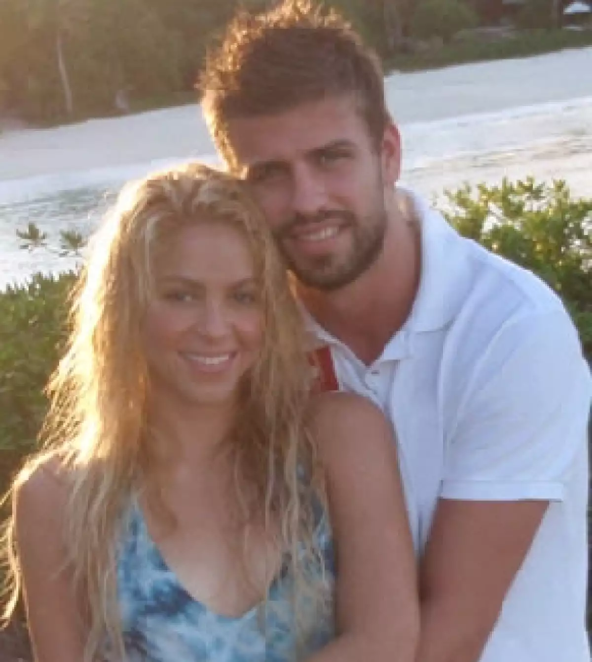 Según anunció el novio de la cantante, este domingo todos los jugadores del Barcelona asistirán al concierto de la cantante colombiana.
