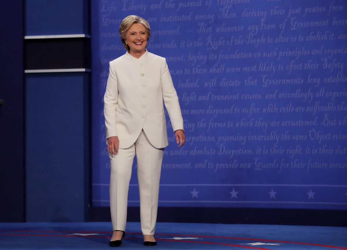 Hillary Clinton blanco 1.