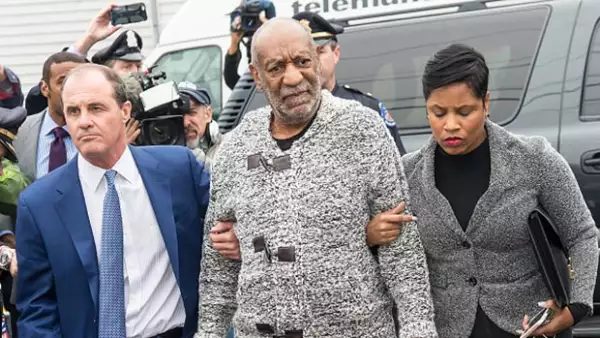 El comediante afroamericano se presentó ante el tribunal y pagó la fianza para esperar su juicio y defenderse en libertad, tras la acusación de violación de una mujer.