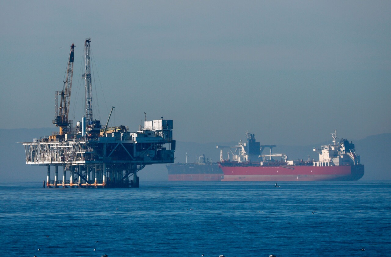 The High Cost of Mexico’s Crude Oil Leak