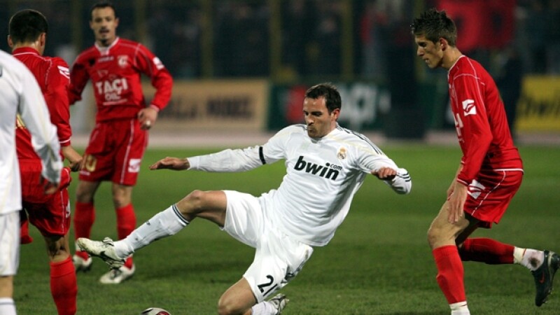 gramozi contra el real madrid