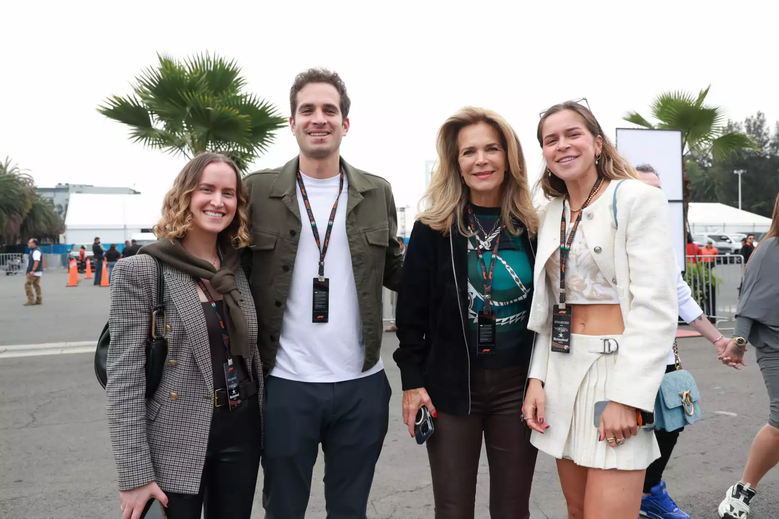 Lucía Ortíz Monasterios, Álvaro Navarro , Pita de la Vega y M