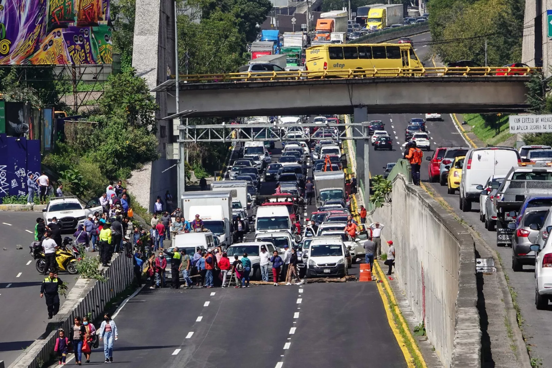 autopista méxico-toluca hoy cerrada