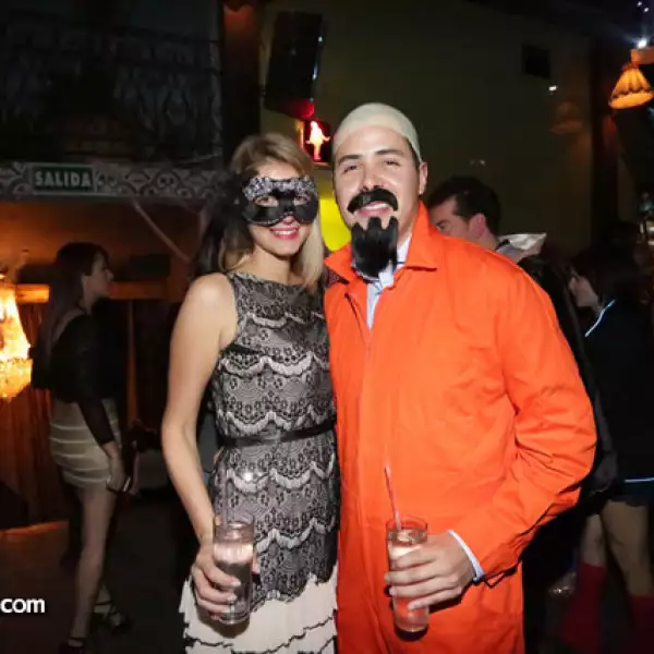 Yasmina Noll,René Carbajal