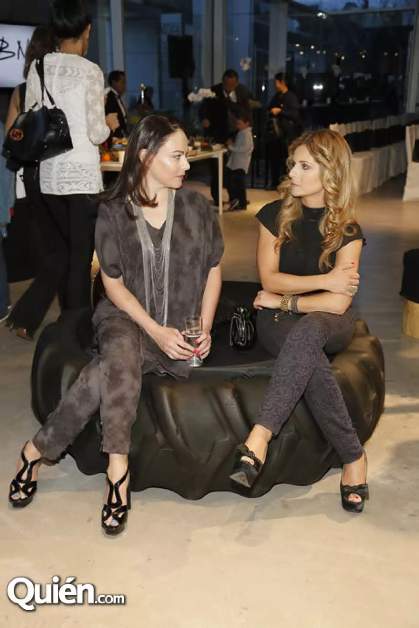 Gabriela Mercado,Lourdes Hernández