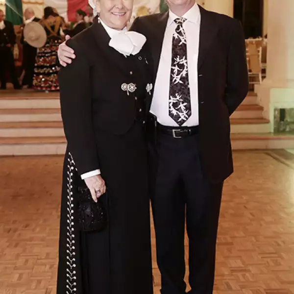 Amelie Olaiz y Arturo Mendoza