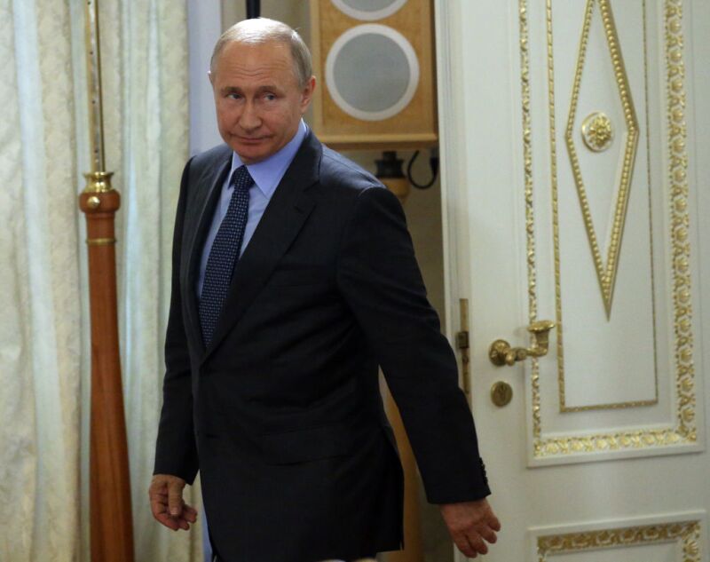 Russian President Vladimir Putin receives Bulgarian President Rumen Radev in St.Petersburg