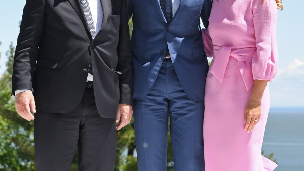 G7