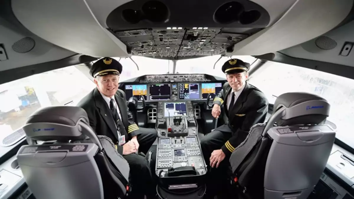 cabina pilotos avión