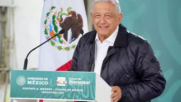 El presidente Andrés Manuel López Obrador en gira por la CDMX