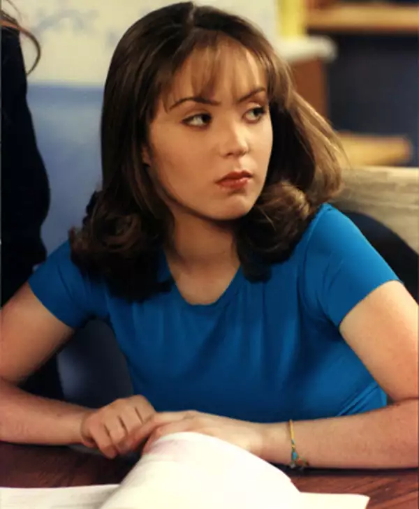 Posteriormente salió en Vivo Por Elena y después en El Diario de Daniela, justo antes de su actuación estelar en Primer Amor… a Mil por Hora.