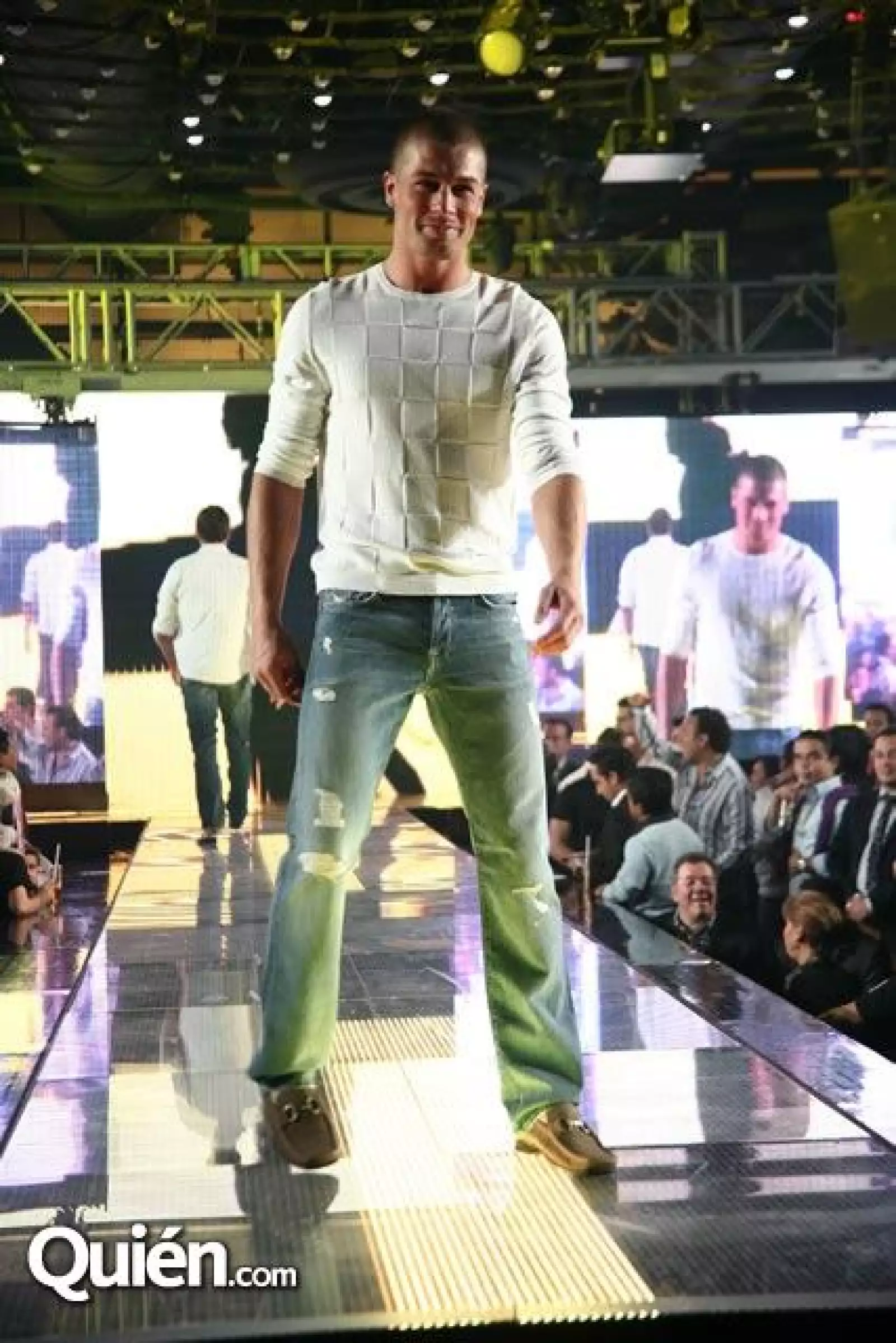 Desfile Color Parade de Sears